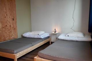 Tug-B Bar & Hostel - 4