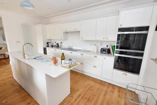 Sealink, St Nicholas Place - 3