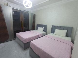 Modern 2BR Apartment with Private Garden Patio, Stone Residence New Cairo - Il Cairo - 5