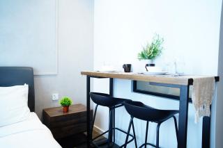 Scarletz Suites By Home Stay - 4