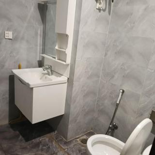 Fully Furnished 2 Near Bahria Head Office - 9