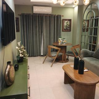 Fully Furnished 2 Near Bahria Head Office - 5