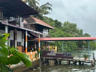 Lake View Homestay Kundara - 3