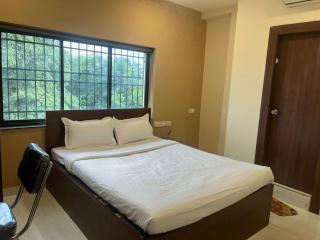 Gokul Vian Hotels - kolkata - 2