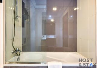 Serene 1 BR in Damac Hills - Host & Stay - 4