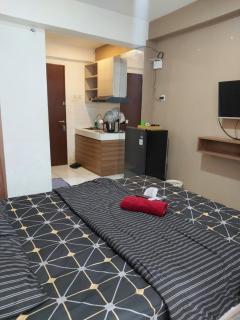 Stayheree - 1