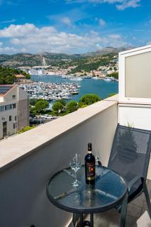 Marina View apartments - 8