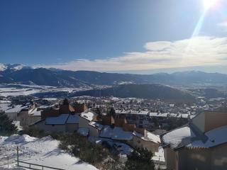 Studio 5 min centre Font-Romeu baignoire balcon - 1