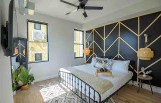 OTR by TQL+King Bed+Light Rail+Dedicated Parking -  - 1