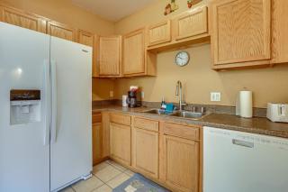 11 Mi to Dtwn Houston Pet-Friendly Home with Yard! - 6
