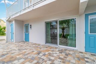 Sea Dream - Pet Friendly, Located in Siesta Key Village, Steps to Siesta Key Beach! - 5