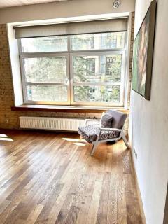 Domillion Huge Newtown 3 bdr apt Se16F - 4