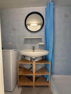 Studio cosy avec mezzanine et parking proche centre - 6