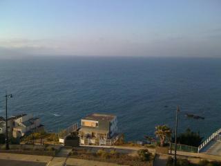 Stunning views of the Pacific Ocean - 0