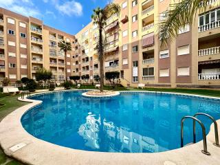 Triple Five Apartment - 9