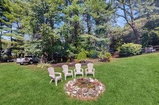 10-Minute Walk to the Beach - 8