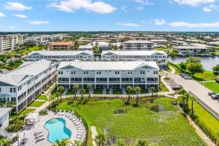 Coastal Fun at Charming Retreat - Sea Haven - 8