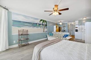 Top Of The Gulf 803 - Luxury Beach View Condo - 9