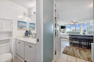 Top Of The Gulf 803 - Luxury Beach View Condo - 4