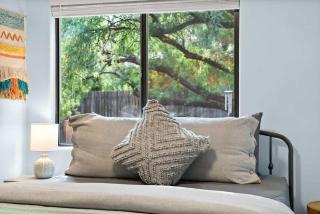 Sunshine in Sedona with Views for Family - 1