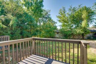 Cheerful Townhouse - Walk to Table Rock Lake! - 8