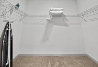 Nice 2 BR Apt|King Bed|Pool |Gym|Clse 2 Beach/Mayo - 4