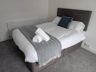 Spacious 3BR Swansea House near City Centre - Swansea - 8