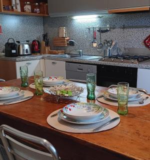 Homecoming apartment - 1