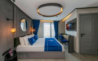 The Private Airport Hotel - 8