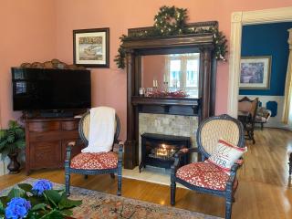 Historic Wilson House - Magnolia Room - 7