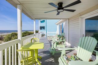 Oceanfront Home with Deck and Views in Surfside Beach! - Myrtle Beach - 0