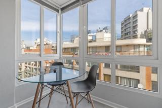 Beautiful and Central - 0