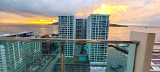 Seaview l 3-4 Pax l 5 Min to Gaya St l JP Pier l SICC l Private Balcony at Xinyu Suites - 0