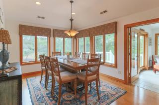 K1250 Pink Pearl - Private Pool, Tiki Bar, Hot Tub, Game Room, Foosball Table! - 2