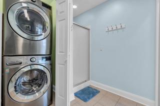 Best Pool & Hot Tub Access, Steps To Beach - 4