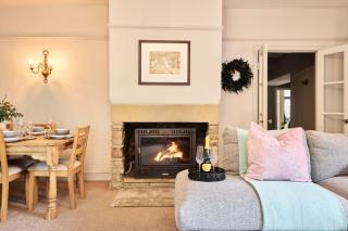 Above Rubies - Cross Cottage, Luxury, Dog Friendly - 7