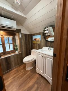 Hansen Inn & Cabins - 4