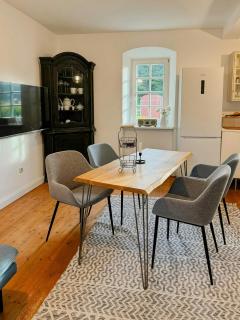 Historic Railway Cottage At Mount Arber - 6