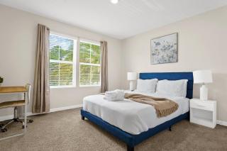 Luxury 3BR Townhome | Pool | Gym | Close 2 Beach. - 6