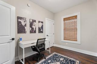 Historic 4BR Home centrally located in Riverside. - 3