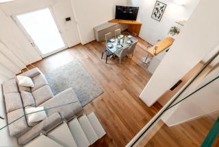 StayEasy Bernina - Design Loft, metro and free parking - 7