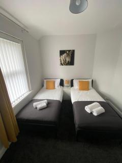 Weldon House- 3 bedroom city house - High Heaton - 8