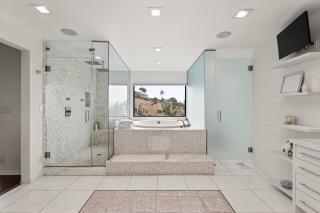 The Hillside Haven - 7