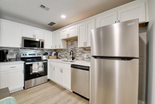 Delightful Townhouse with Patio and Shared Yard! - 1