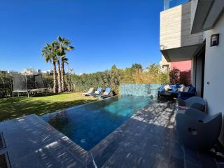 Villa Elia Luxury Oasis - 8
