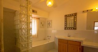 Playa Encanto Scenic Gem Ocean Front Home - 6