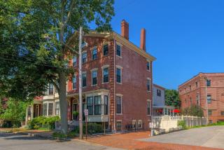 The 87th Townhome - Local Landmark Property - 6