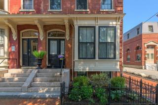 The 87th Townhome - Local Landmark Property - 5