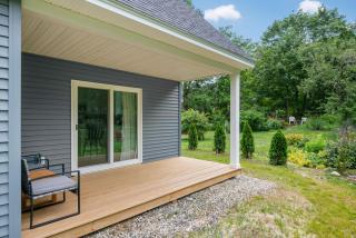 Modern Coastal Retreat on Cottage Road - 6