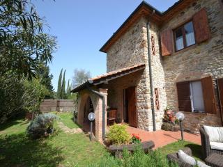 Villa in Suvereto with Pool and Scenic Views - 3